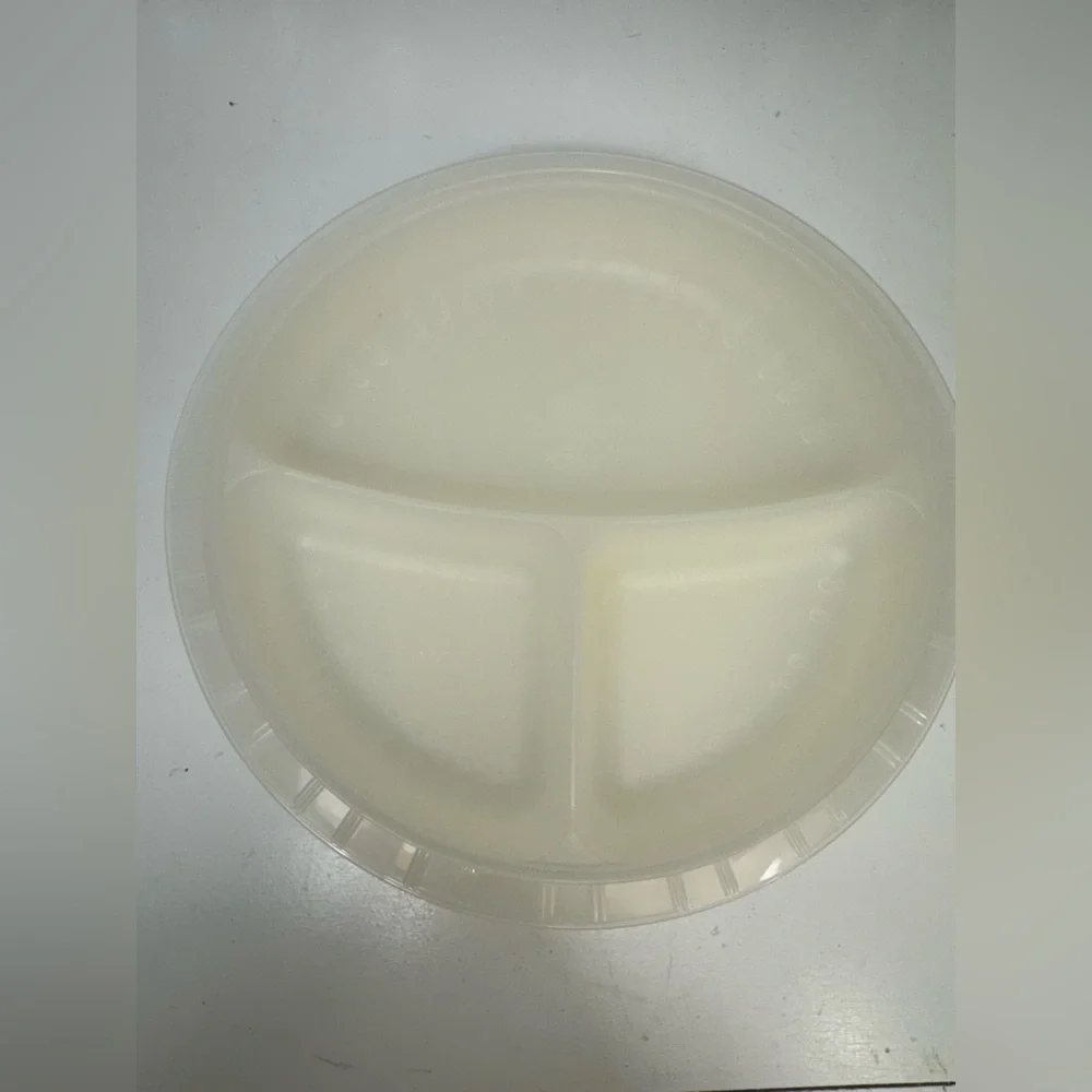 Set of 4 Vintage Anchor Hocking MicroWare‎ Divided Plate Color: Clear